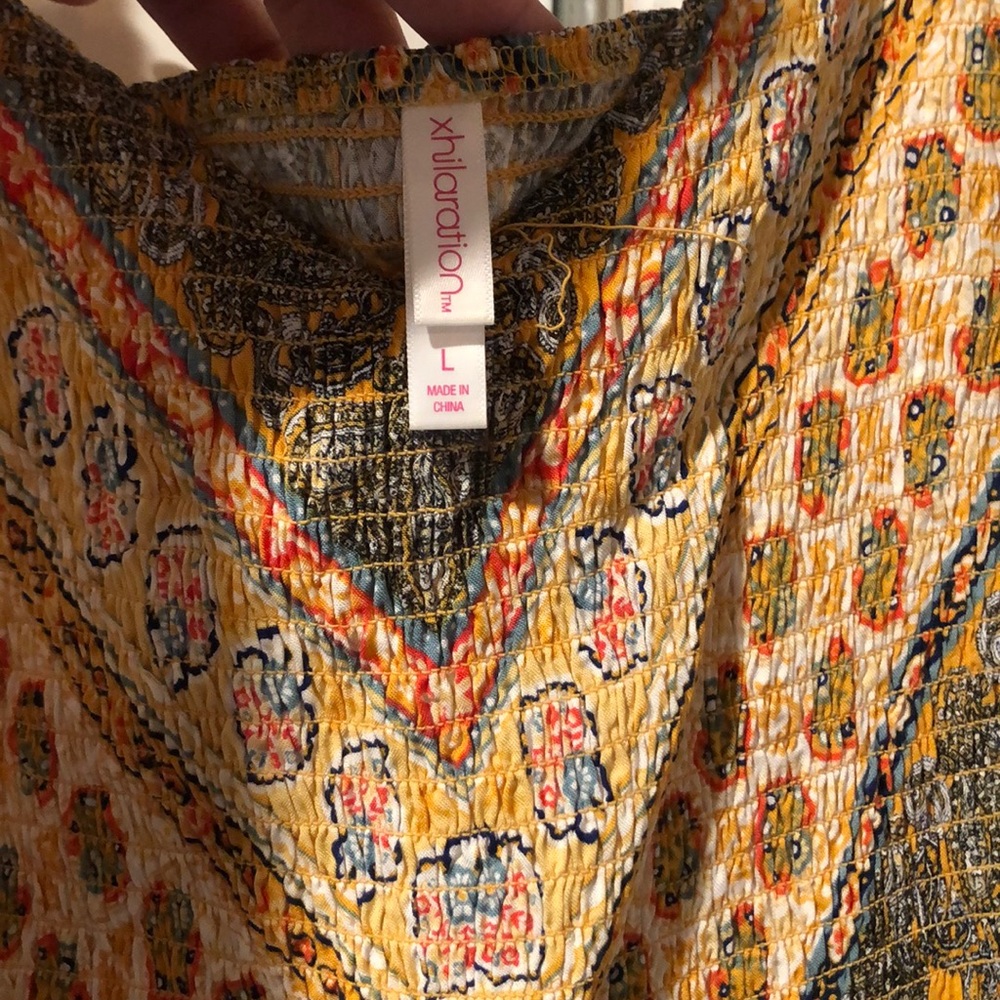 Size large romper - Picture 2 of 2